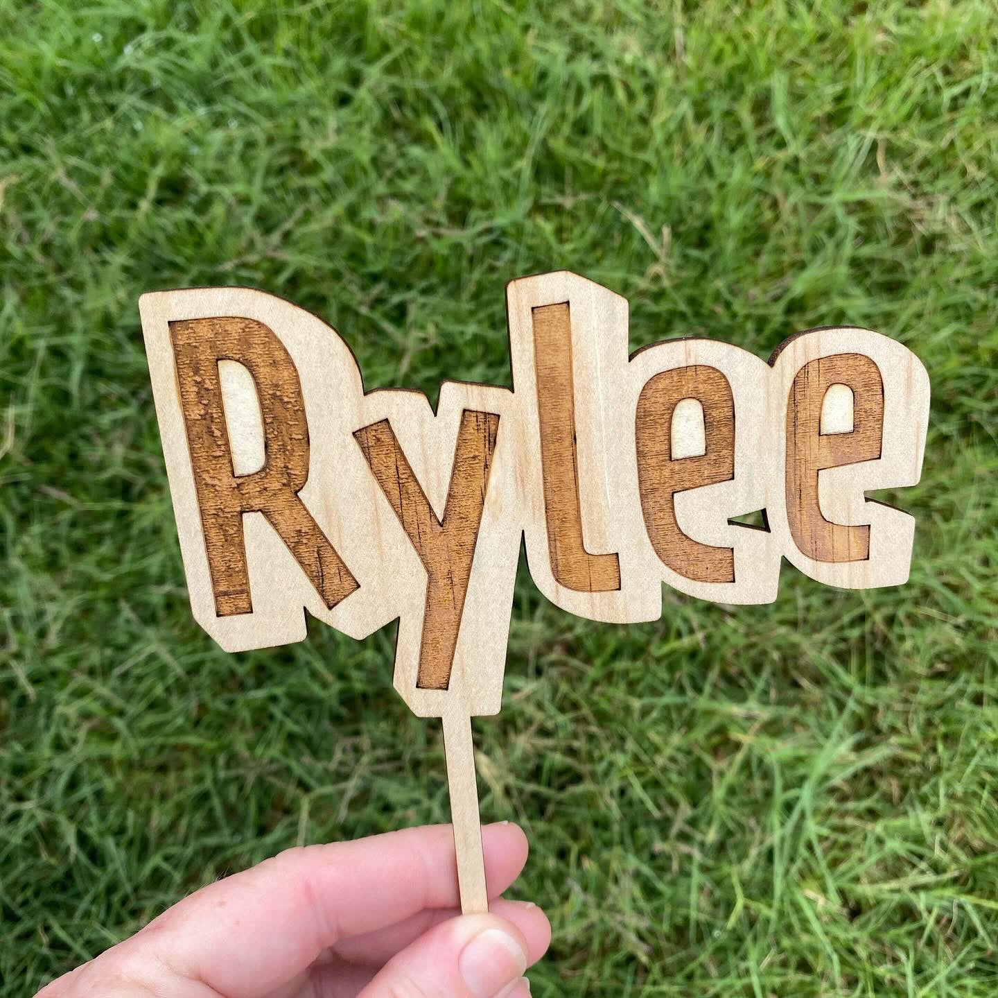 Custom Name Timber Cake Topper - Personalised Wooden Birthday Decoration